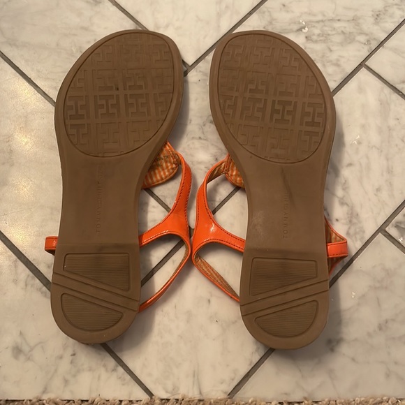 Tommy Hilfiger Orange with Pink Tassels Sandals Size 8.5 - Picture 2 of 3